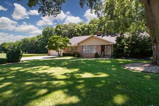 1090 W Calista St, Kankakee, IL 60901