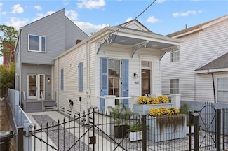 4622 Annunciation St, New Orleans, LA 70115