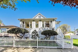 3321 Ruby St, Franklin Park, IL 60131