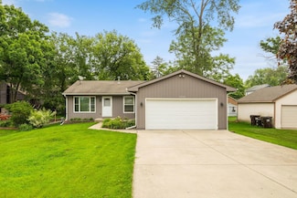 3112 Cedar Terrace, Island Lake, IL 60042