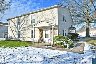 2792 Ivy Hill Cir, Cortland, OH 44410