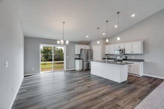 621 47th Ave NE, St. Cloud, MN 56304