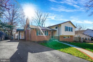 9915 Colony Rd, Fairfax, VA 22030