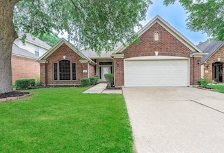 4911 Canyon Gate Dr, Pasadena, TX 77505