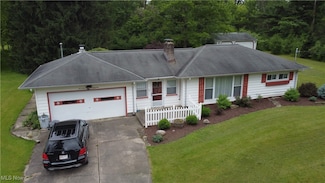 1781 Pleasant Valley Rd, Girard, OH 44420