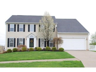 5128 Rebecca Ave NW, Canton, OH 44709