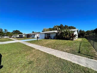 5912 Barbados Way E, West Palm Beach, FL 33407