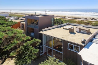 2020 Great Hwy, San Francisco, CA 94116