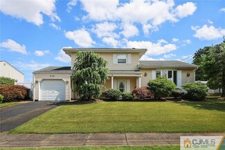 218 Winding Rd, Iselin, NJ 08830