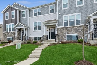 2848 Kessler Dr, Mundelein, IL 60060