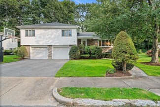 148 Cynthia Rd, Newton Center, MA 02459