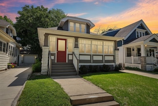 1546 N 49th St, Milwaukee, WI 53208