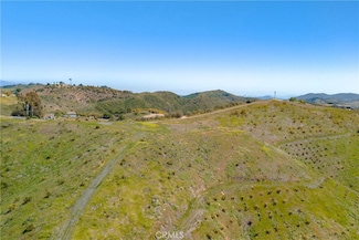 4 La Cruz Dr, Temecula, CA 92590