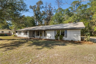 118 Webb Dr, Springfield, GA 31329