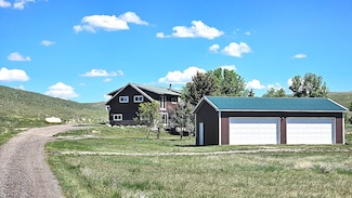 121 Cove Ln, Great Falls, MT 59404