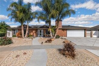 5305 E Pamela Kay Ln, Anaheim, CA 92807