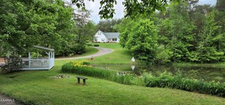 8210 Bud Hawkins Rd, Corryton, TN 37721