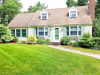 41 Keela Rd, Cotuit, MA 02635