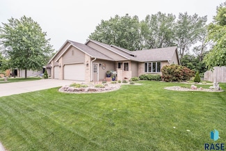 1005 Parkview Blvd, Brandon, SD 57005