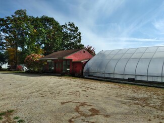 95 Central Ave, Limerick, ME 04048