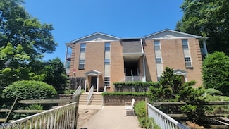 231 Vista Dr, Cedar Knolls, NJ 07927
