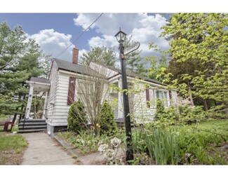 30 N Lowell St, Methuen, MA 01844