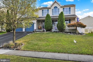 4 Baker Ln, Reading, PA 19606