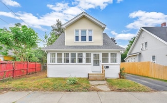 149 Fountain St, Springfield, MA 01108