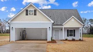820 Deadmon Rd, Mocksville, NC 27028