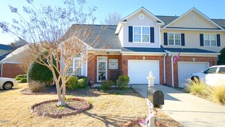 2032 White Pond Ct, Apex, NC 27523