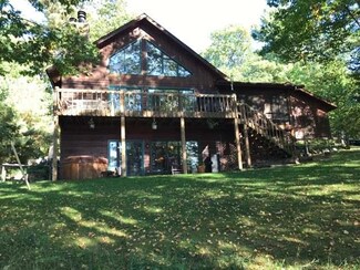 2921 Pine Island Lake Rd, Conover, WI 54519