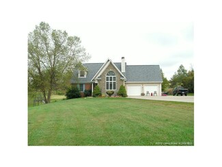 8012 Shenandoah Ln, Lanesville, IN 47136