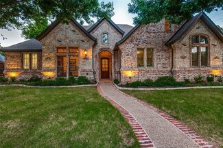 1858 Johnson Ct, Grapevine, TX 76051