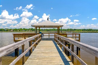 2836 Harvard Rd, Charleston, SC 29414