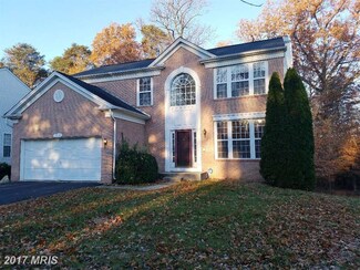 7900 Old Barn Rd, Bowie, MD 20715