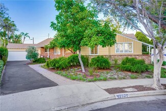 12801 Waddell St, Valley Village, CA 91607