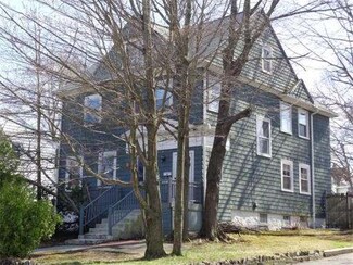 149 Walnut St, Malden, MA 02148