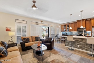 9707 E Mountain View Rd Unit 1438, Scottsdale, AZ 85258