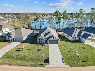 441 Shoreview Dr, Conroe, TX 77303