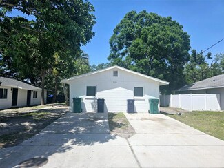 516 12th St W Unit B, Palmetto, FL 34221