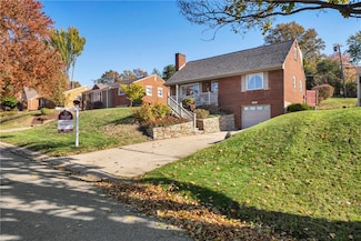 1241 Arrowood Dr, Pittsburgh, PA 15243