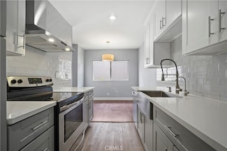 5414 Newcastle Ave Unit 66, Encino, CA 91316