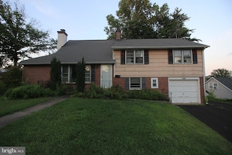 2949 Grisdale Rd, Abington, PA 19001