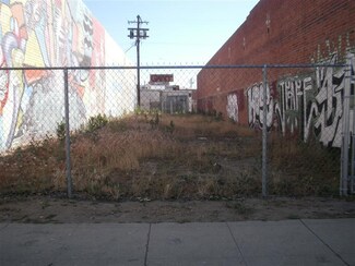 0 Broadway St, Fresno, CA 93721
