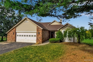 6361 Old Niagara Rd Unit 6365, Lockport, NY 14094