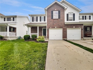 9807 NE 98th St, Kansas City, MO 64157