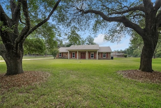 30806 N Cripple Creek Dr, Magnolia, TX 77354