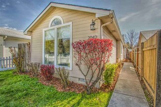 2042 N 33rd St, Boise, ID 83703