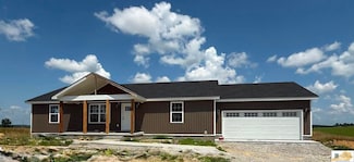 1974 Glover Rd, Glasgow, KY 42141