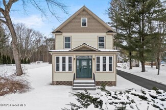 703 Lishakill Rd, Schenectady, NY 12309